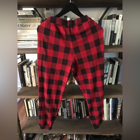 Like New  J. Crew Red and Black Buffalo Plaid Dreamy Jogger M - Picture 8 of 13